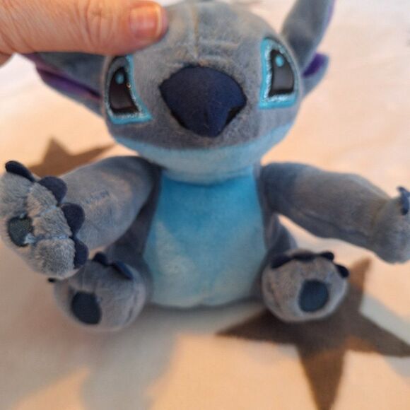 6" Plush - STITCH from Disney - Ty Beanie Baby - Lilo & Stitch Alien - 2023 - Picture 5 of 8